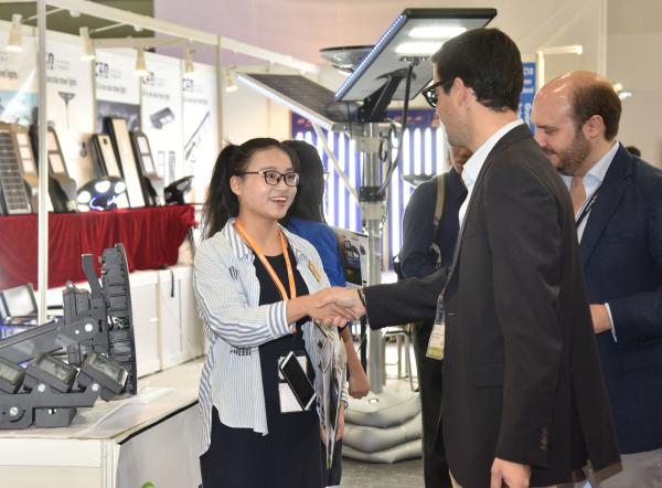 Über 195.000 Besucher bei den sieben HKTDC Herbstmessen in Hongkong