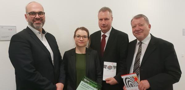 Deutschland benötigt eine digitale Zukunft: IfKom im Gespräch mit NIK e. V. und I.C.S. e.V.