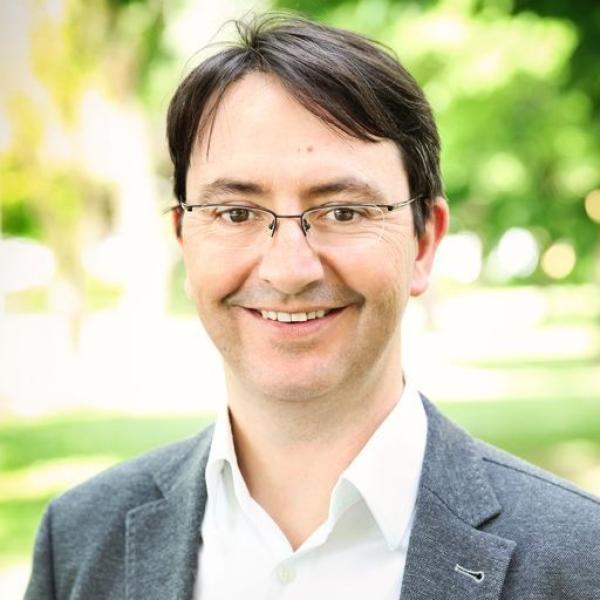  Knochen und Weichgeweberegeneration in der Kieferchirurgie