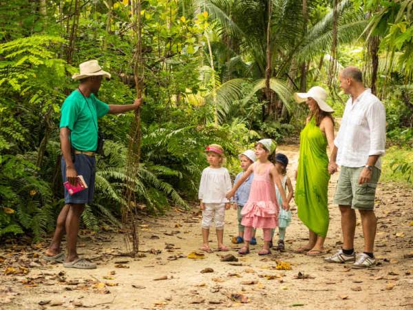 Mit Kindern ins Paradies: Familienurlaub auf den Seychellen