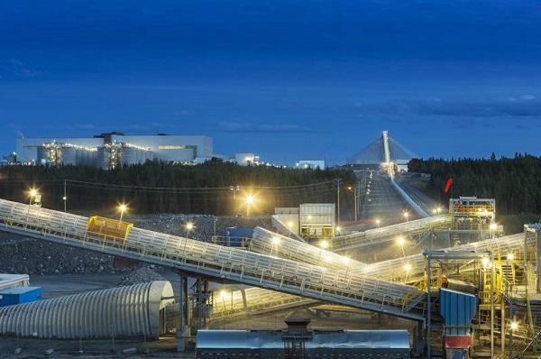 Investitionen in Goldaktien