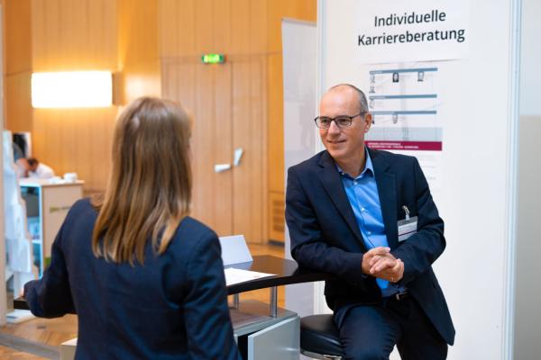 Karriereberatung für Ingenieure bei den VDI Recruiting-Tagen 2019 in Nürnberg und München