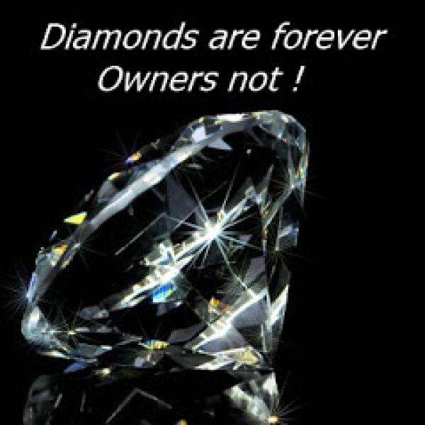 Diamanten sind für immer - Besitzer nicht! Society Probleme, Skandale und prekäre Angelegenheiten.