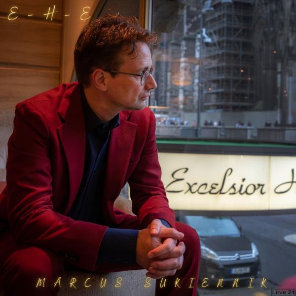 Drei Töne für das Excelsior Hotel Ernst: Marcus Sukiennik komponiert Jubiläumsstück