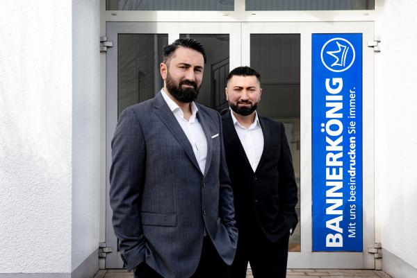 BANNERKÖNIG mit starkem Wachstum trotz Corona-Krise