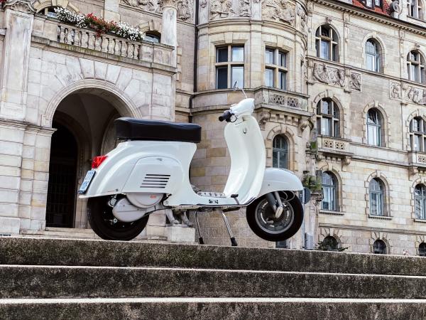 Évo elektrisiert die Vespa  