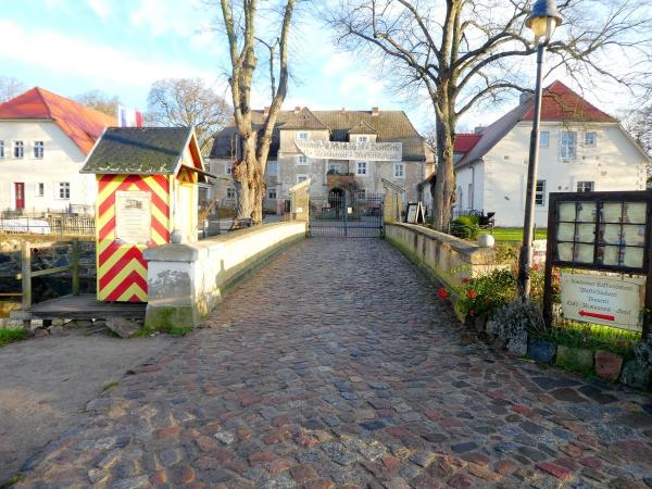 Erholung und Genuss trotz 2G+ im Wasserschloss