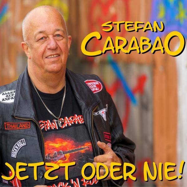 "Jetzt oder nie" - so heißt das erste Album von Deutsch Rock Sänger Stefan Carabao aus Lübeck 