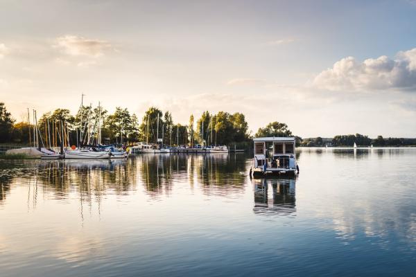 Alles rund ums Hausboot - das erste Hausbootforum lädt am 17.09.2022 ein