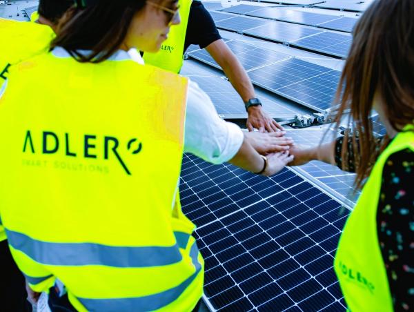 Mehr Raum für die Energie: Nachhaltige Energielösungen von ADLER vorübergehend aus der Caffamacherreihe 7