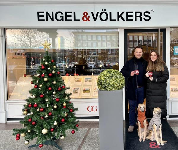 Engel & Völkers Bochum mit Weihnachtszauber-Event