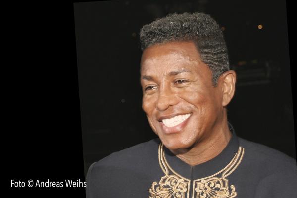 SAVE TOMORROW - der Hit von Jermaine Jackson