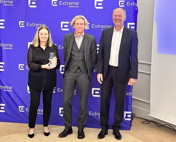 Controlware ist "Extreme Networks Service Partner of the Year 2022"