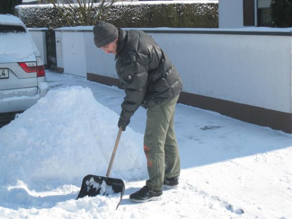 Rechte und Pflichten bei Schnee und Eis - Verbraucherinformation der ERGO Rechtsschutz Leistungs-GmbH