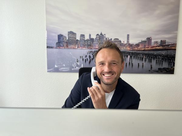 Die Social Media Agentur Michael Ott in Kaarst, nähe Düsseldorf steht für Kreativität und Professionalität