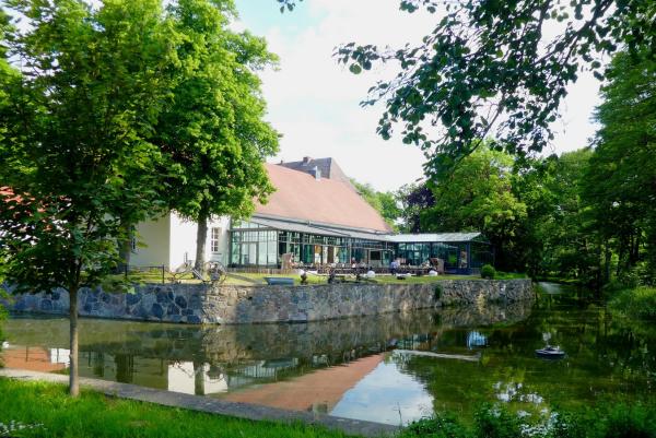 Den August genießen auf Usedom im Wasserschloss Mellenthin