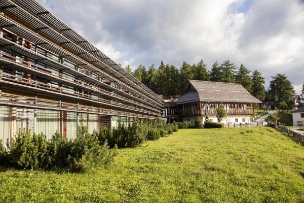 Back on track - das vigilius mountain resort ist geöffnet und wieder über die Seilbahn Vigiljoch erreichbar