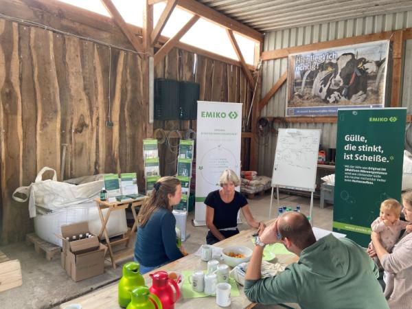 EMIKO mit Effektiven Mikroorganismen erfolgreich in den Bereichen Gülleaufbereitung und Stallhygiene