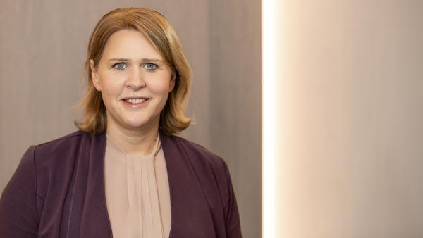 Jutta Reichelt setzt Impulse für nachhaltige Veränderung im Leadership. (Die Bildrechte liegen bei dem Verfasser der Mitteilung.) Selbstentfaltung und Vertrauen: Zukunft der Führung