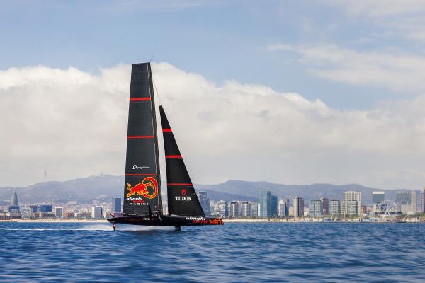 Laufen beim 37th America&apos;s Cup an Bord
