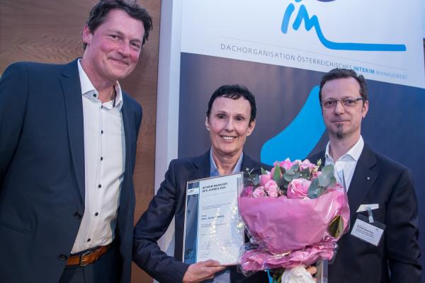 Monika Manzl ist Interim Managerin des Jahres