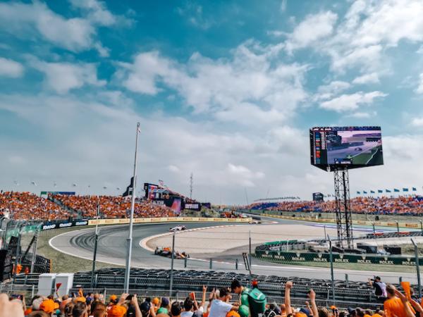 Motorsport in Zandvoort: 365 Tage PS-Träume wahr werden lassen