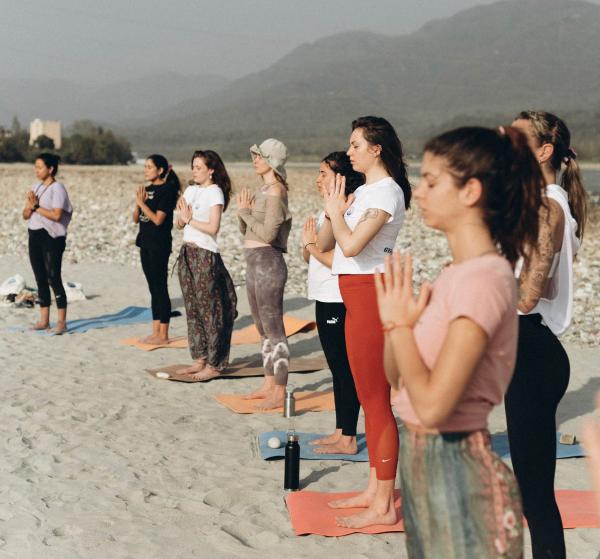 200 Hour Yoga Teacher Training: Alles Was Man Wissen Muss
