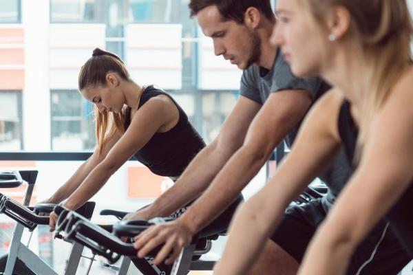 5 Gründe, warum Indoor Cycling der perfekte Ausdauersport ist