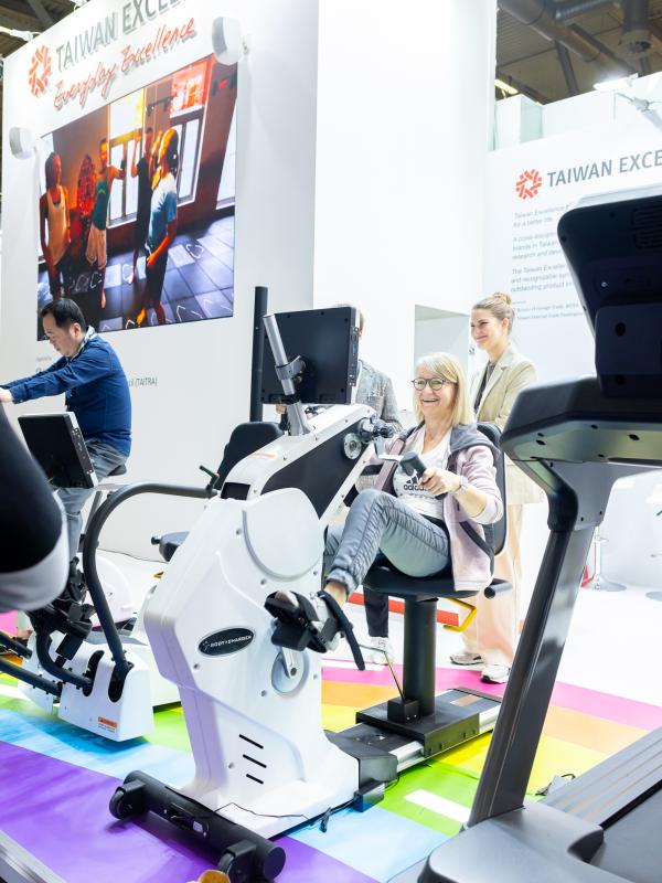 Taiwan Excellence präsentiert Spitzeninnovationen auf der REHACARE 2024