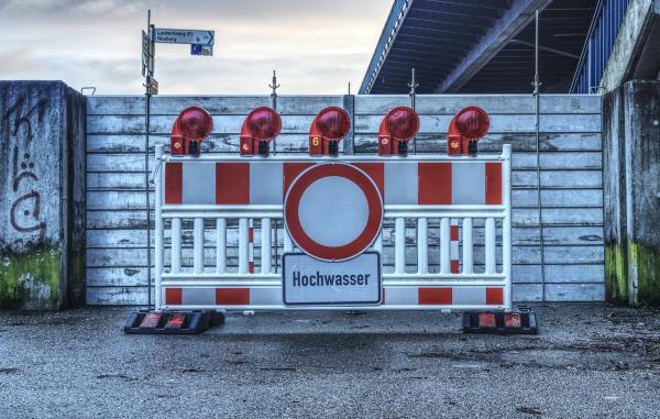 Hochwasserwarnung: Autos in Sicherheit bringen