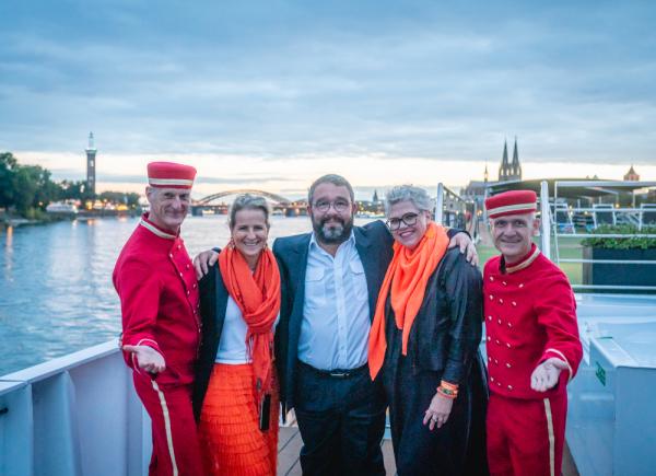 Die Pagen und das Hotelschiff KD Moment    Exklusives Get Together