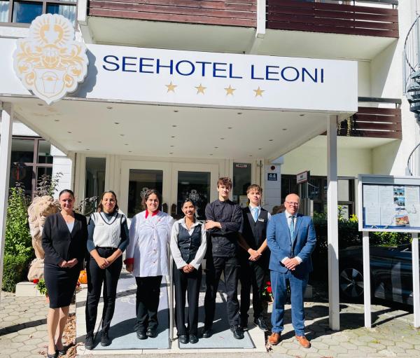 Privathotels Dr. Lohbeck: Mit Vielfalt zum Erfolg: Internationale Azubis im Seehotel Leoni