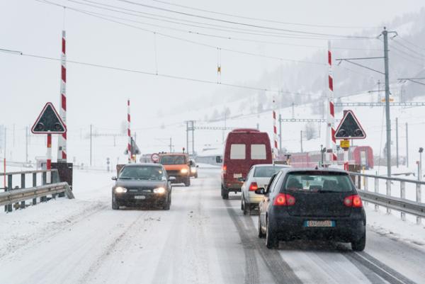 Autofahren im Winter - Verbraucherinformation der ERGO Group