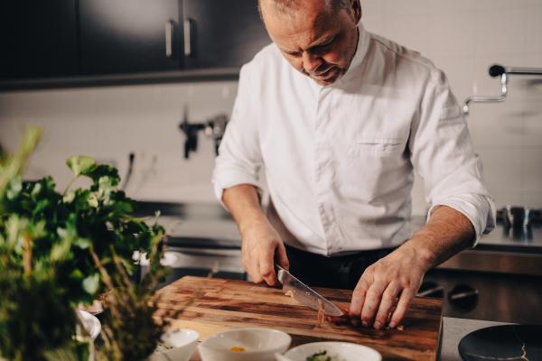 Geheimtipp VALSEGG Eggile - Gourmettempel in exklusivem Chaletdorf