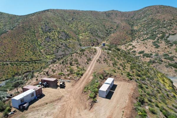 Altiplano Metals erwirbt neue Kupfer-Gold-Projekte nahe Verarbeitungsanlage El Peñón