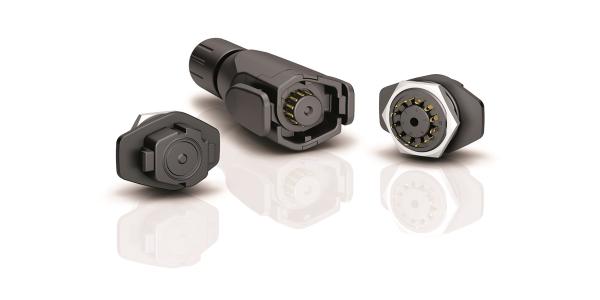 binder passt Easy Locking Connector auf Industrieanforderungen an