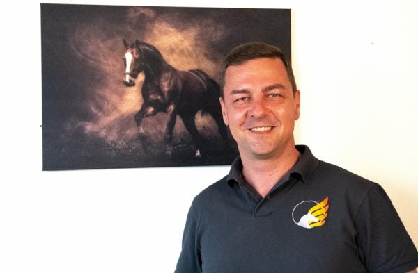 Joachim Hart (CEO Pegaschutz) Was Pferdebesitzer über ihre Absicherung wissen sollten