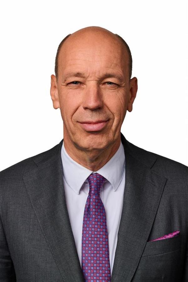 Dr. Andreas Dahmen lässt Unternehmen von seinen Erfahrungen profitieren Neue Podcast-Folge online: Geld sparen mit Digitalisierung und KI