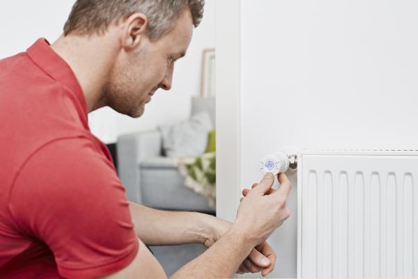 Effizient heizen Energiekosten senken leicht gemacht: Acht einfache Tipps für zuhause