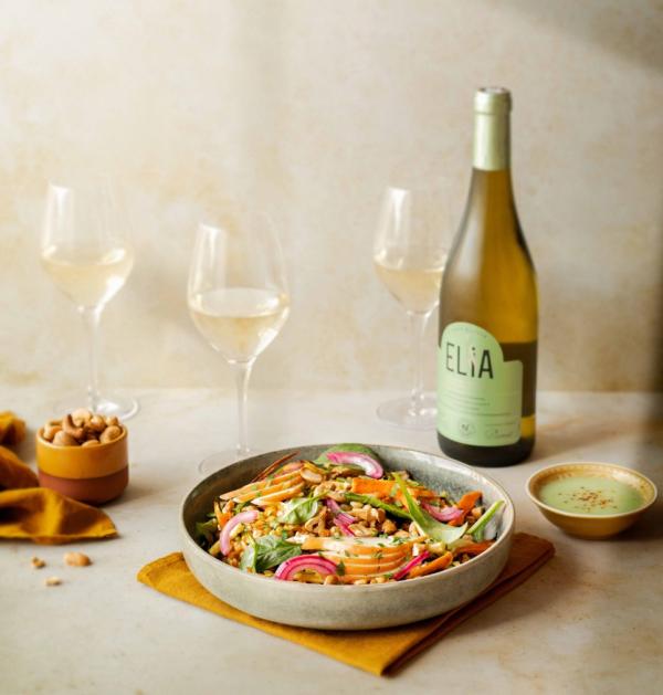 Elia Liberty - frisch, fruchtig mit nur neun Prozent Alkohol Ein neues Leichtgewicht mit nur neun Prozent Alkohol