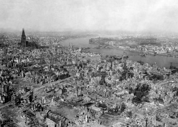 Köln in Schutt und Asche 80 Jahre Kriegsende