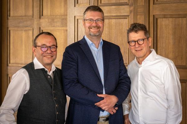 Von links nach rechts: Mark Finley, Stefan Stratmeier, Jörn Beckmann Datatrain erweitert Führungsspitze