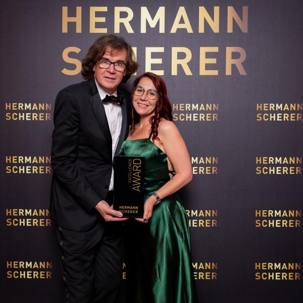 Award-Übergabe (Justin Bockey Fotograf) Was wirklich zählt, wenn wir gehen.