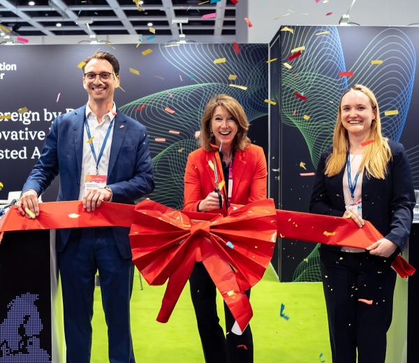 Vorstellung der neuen Business Suite „LC-One“ auf der GITEX in Berlin leitzcloud by vBoxx bringt Business Suite LC-One auf den Markt