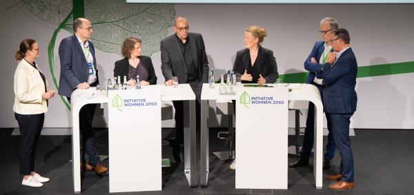Mit Maß und Mitte aktuellen Herausforderungen stellen