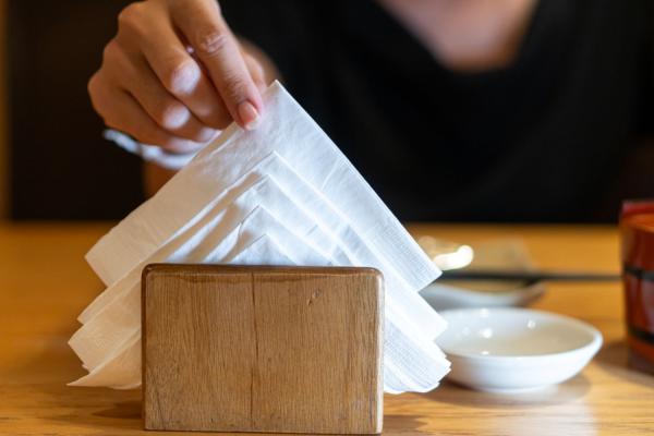 Qualitative Einweg Serviettenlösungen in Gastronomie, Hotel und Catering