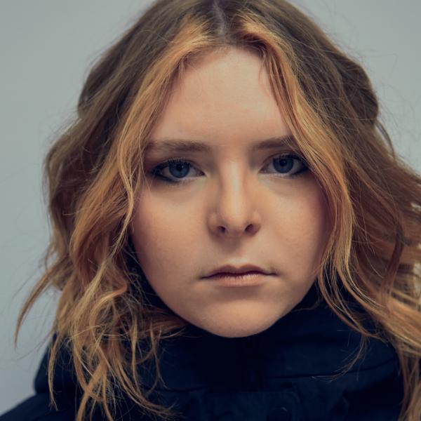 Lily Ozz - Lipstick Stains
