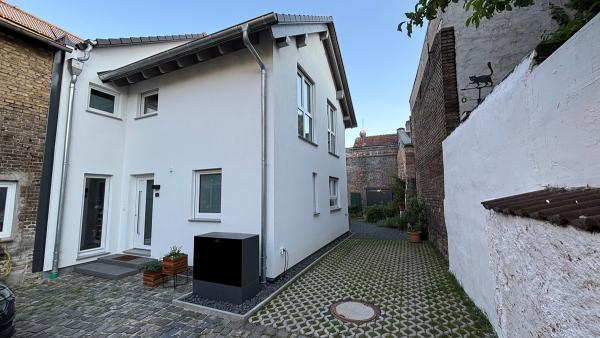 Nachverdichtungs-Projekt – von Fingerhut Haus umgesetzt Fingerhut Haus beleuchtet: Nachverdichtung als Schlüssel für mehr Wohnraum