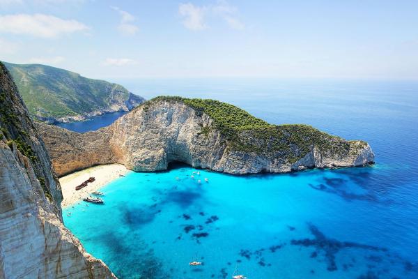 Yves Wellauer Versteckte Inseln Griechenlands: Yves Wellauer jenseits von Santorini und Mykonos