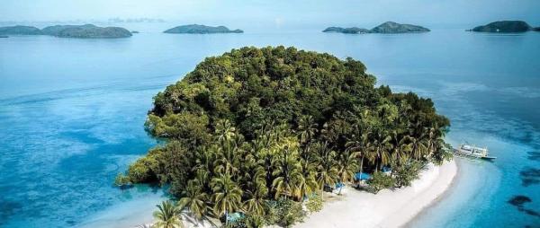 Mindanao ist eine riesige Insel (wie Süd Korea), hat mehr als 100 kleine Inseln an 2000km Küste. Bild zeigt Insel bei Glan Mindanao wird zum Touristenmagneten, lohnt eine Reise auf die facettenreiche Insel?